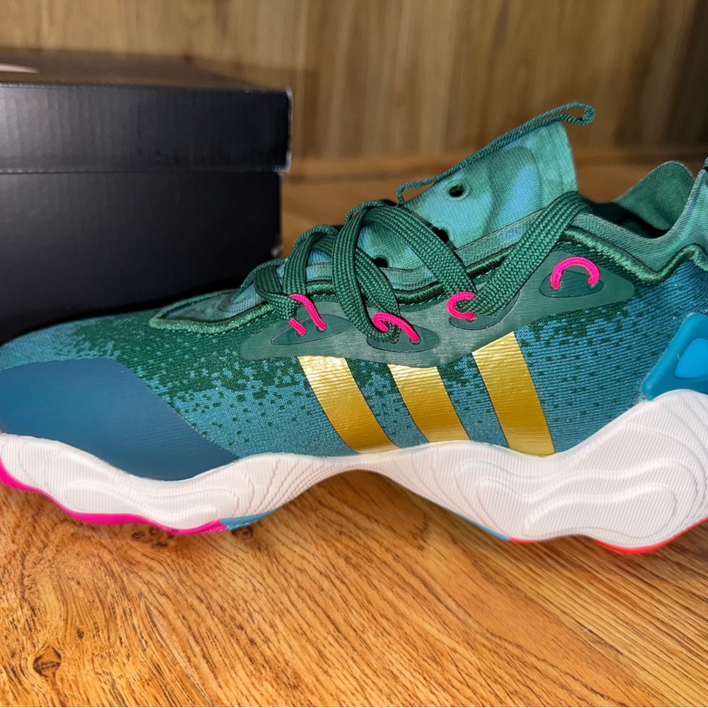 NEW Adidas Trey Young 3 Dark green/Gold/Metallic - Picture 8 of 9